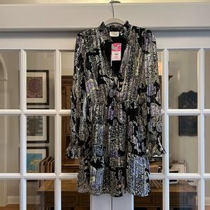 A brand new, with tags, Gatorbig boutique dress